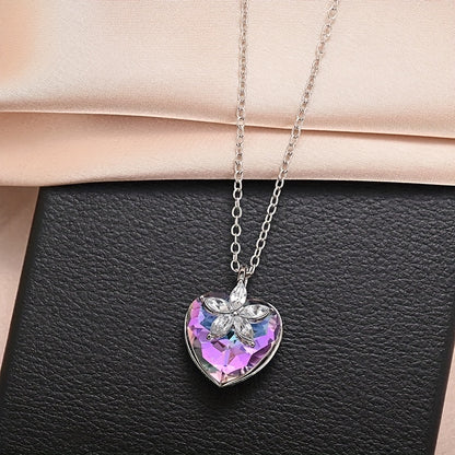 Exquisite Heart-Shaped Crystal Pendant Necklace for Women - Luxury Delicate Design, Hypoallergenic Chain, Adjustable Length, Perfect Gift for Her, Anniversary, Birthday, or Valentine's Day