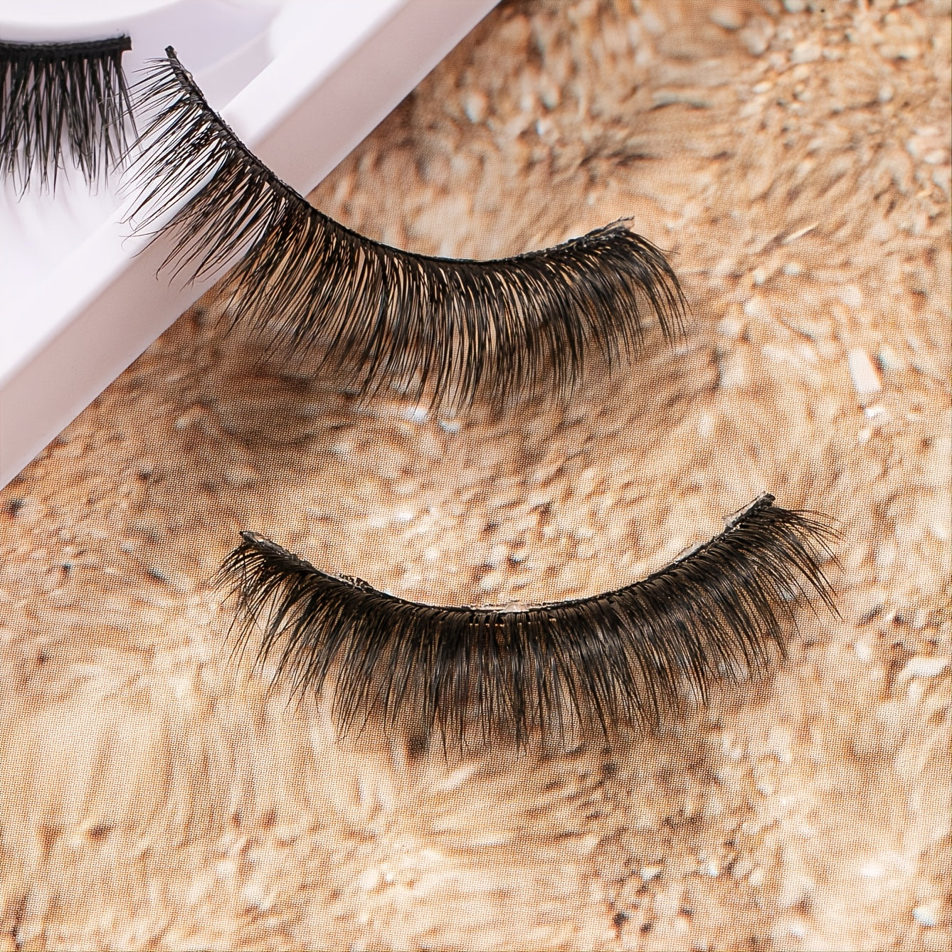 5 Pairs of Natural-Looking 3D Mink False Eyelashes - Fluffy, Wispy & Long-Lasting!