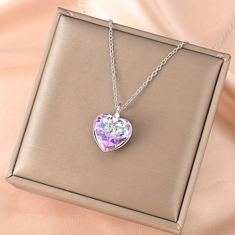 Exquisite Heart-Shaped Crystal Pendant Necklace for Women - Luxury Delicate Design, Hypoallergenic Chain, Adjustable Length, Perfect Gift for Her, Anniversary, Birthday, or Valentine's Day